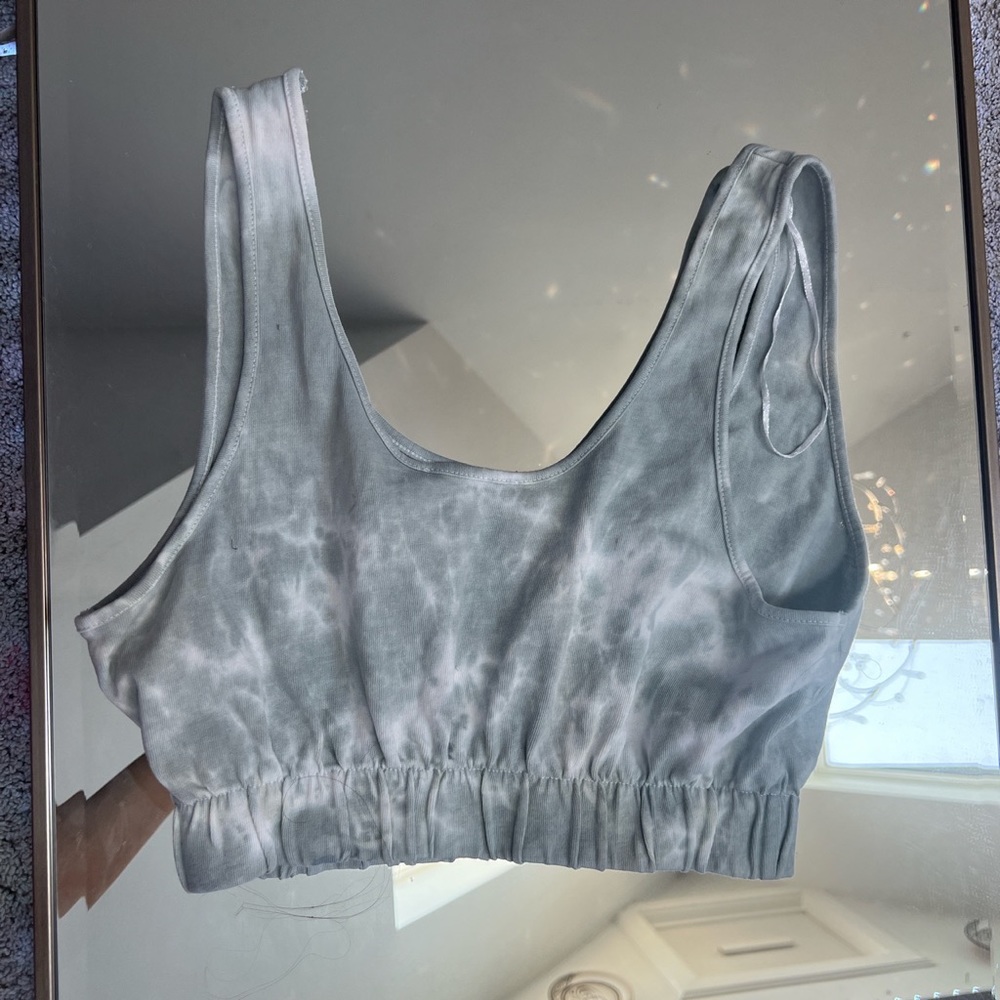 Zara crop top brand new with tags !!
